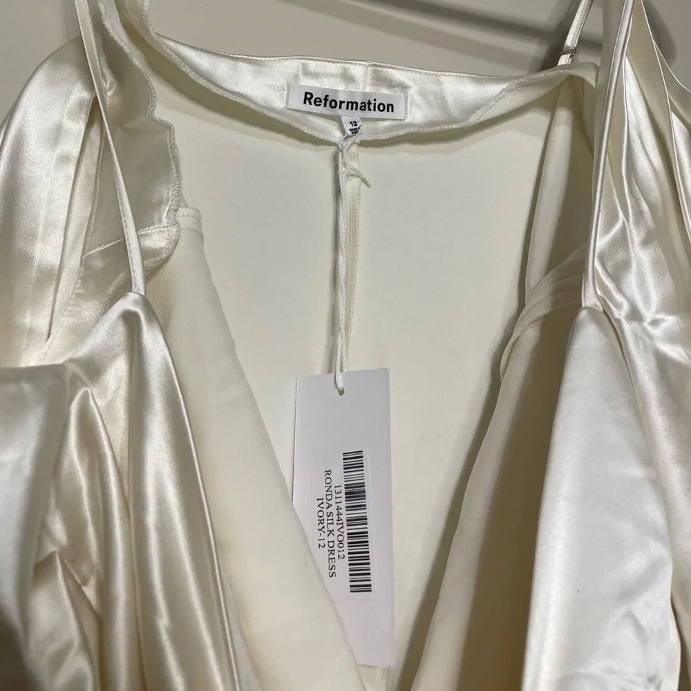 Reformation Ronda Luxe Ivory Bridal Gown NWT - Picture 9 of 11